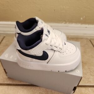 Nike Kids White and Navy Sneakers